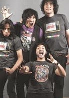 Kuda Besi - Naif Kuda Besi - Naif