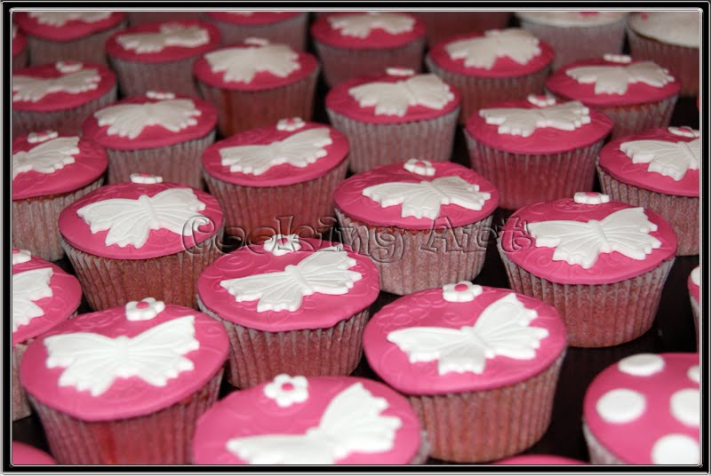 CUPCAKES PARA LA BODA DE ISAAC Y DAVI Tartas Fondant Zaragoza Cooking Art