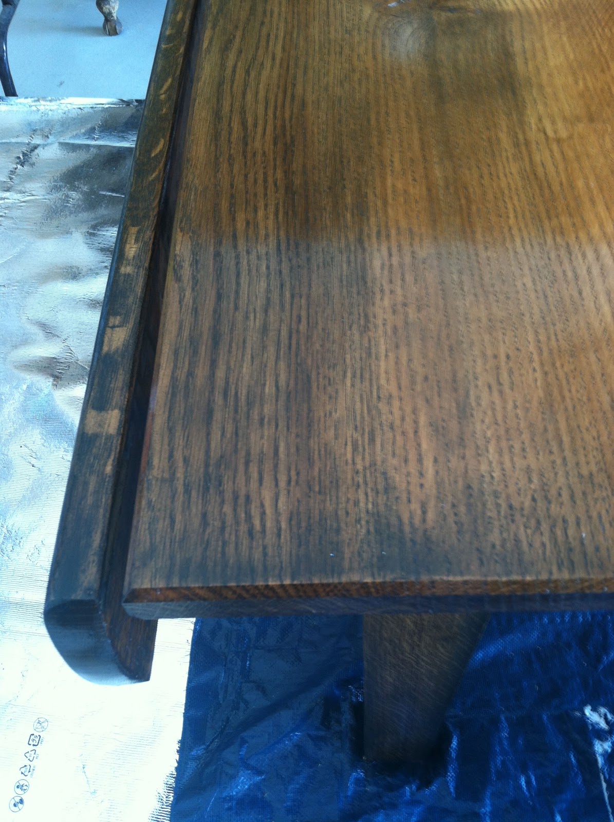 Lake Girl Paints Farmhouse Dining Wood Grain Stain and Black Shading