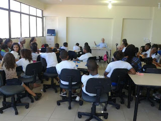 Colégio Senhora Sant`Anna comemora aniversário na Biblioteca Juracy Magalhães Jr. Colégio Senhora Sant`Anna comemora aniversário na Biblioteca Juracy Magalhães Jr.