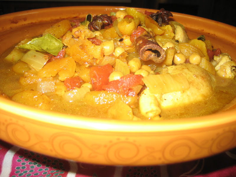 Marie est dans son assiette!: tajine de poulet, Ã l'orange et aux ... Cuisine inspiration Marocaine