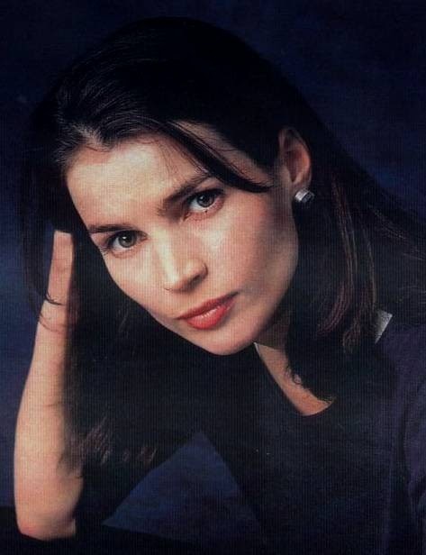 Biografia Dvd Julia Ormond Biography
