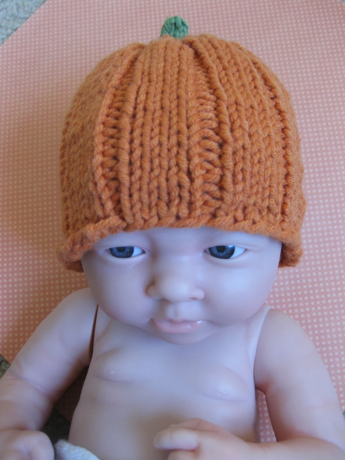 Oma Socks Newborn Pumpkin Hat Knitting Pattern
