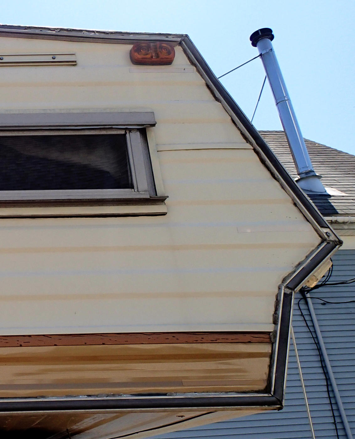 Cindy's Life (Before I It) RV Maintenance Caulking, Vinyl