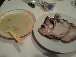 cena puré verduras y chuletas cerdo cena puré verduras y chuletas cerdo