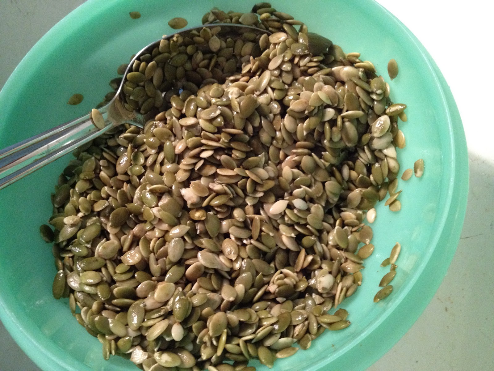 Feel Divine Food Soaked & Dehydrated Pumpkin Seeds (Pepitas)