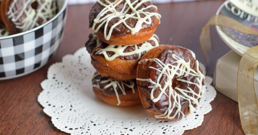 Eggless Crispy Doughnuts with Chocolate Glaze Deep Fried Version I
