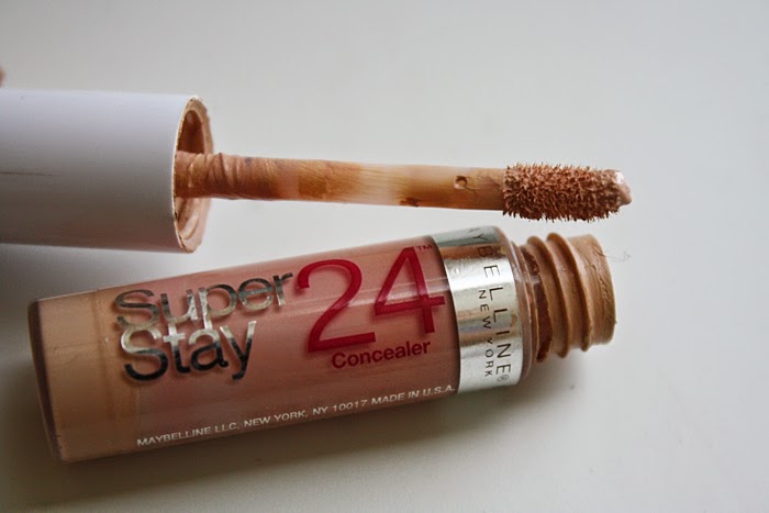 Maybelline Superstay 24 Hr Concealer in Cream review project pan beauty