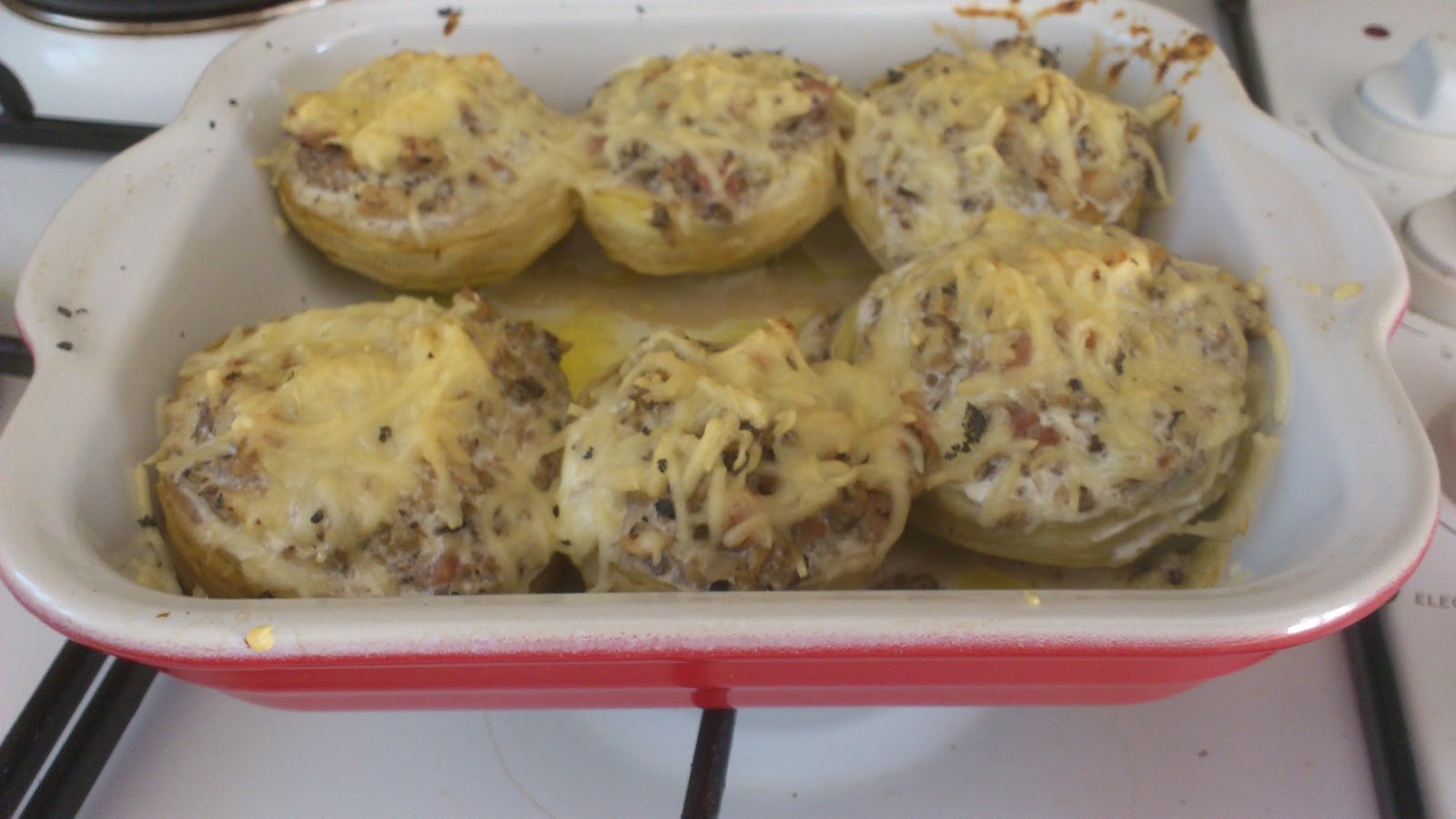 Couleur Grenadine Fonds D Artichaut Genre Duxelle Calanque