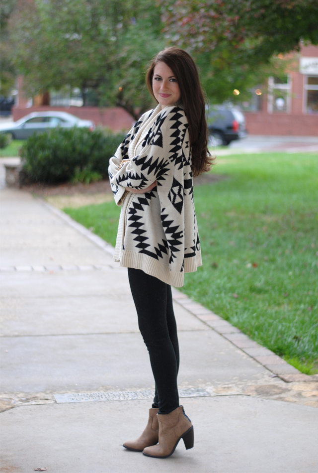 Southern Curls & Pearls Aztec Sweater Giveaway