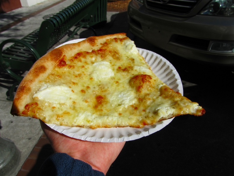 Watch Me Eat Downtown Pizza/Off the Traxx in Melbourne, FL