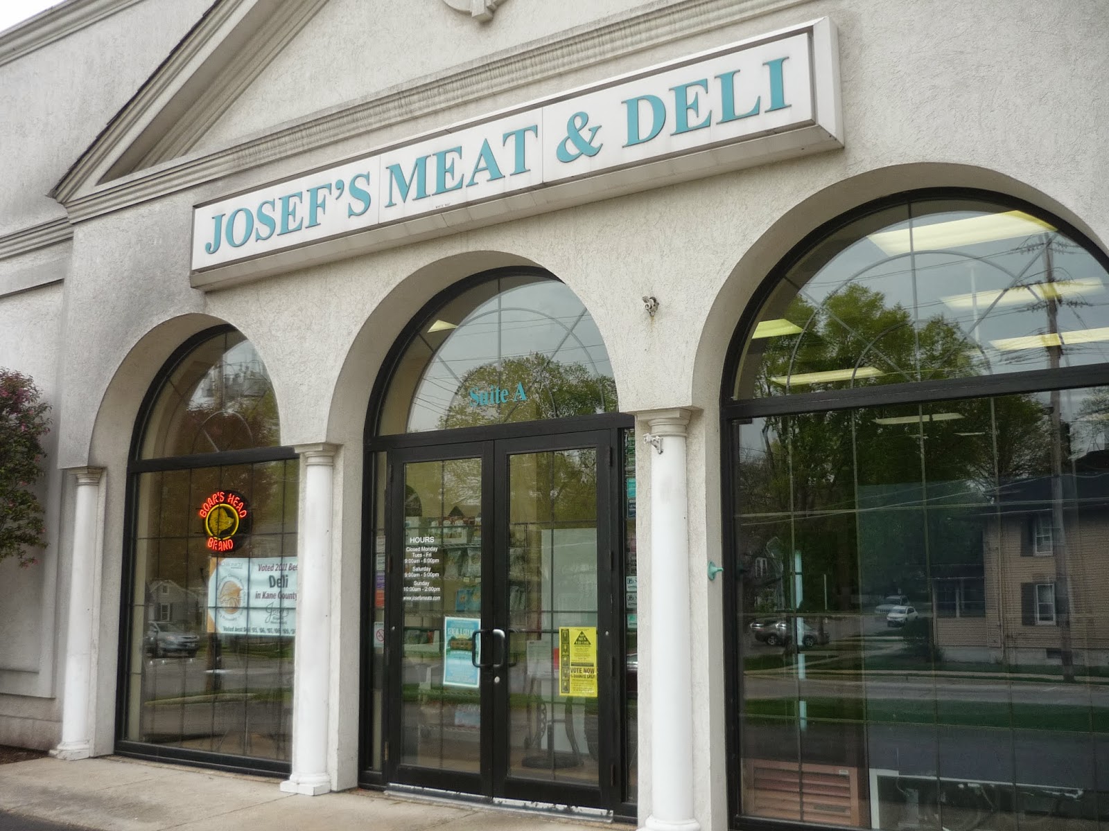 Smokin' Chokin' and Chowing with the King A day in Geneva