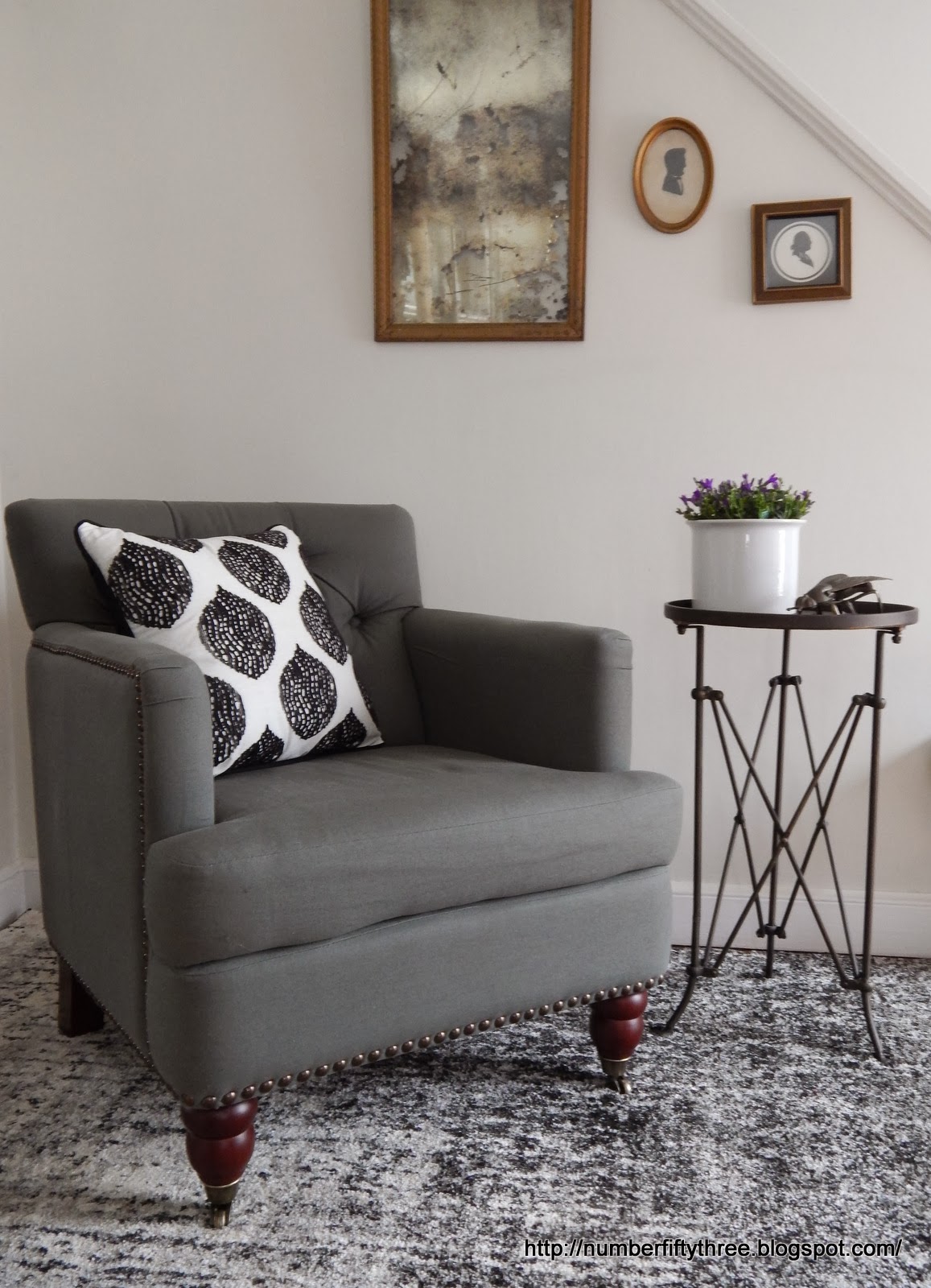 Number FiftyThree Vintage/Modern Bold Rugs Review