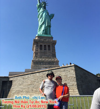 [Image: khach-my.PNG]