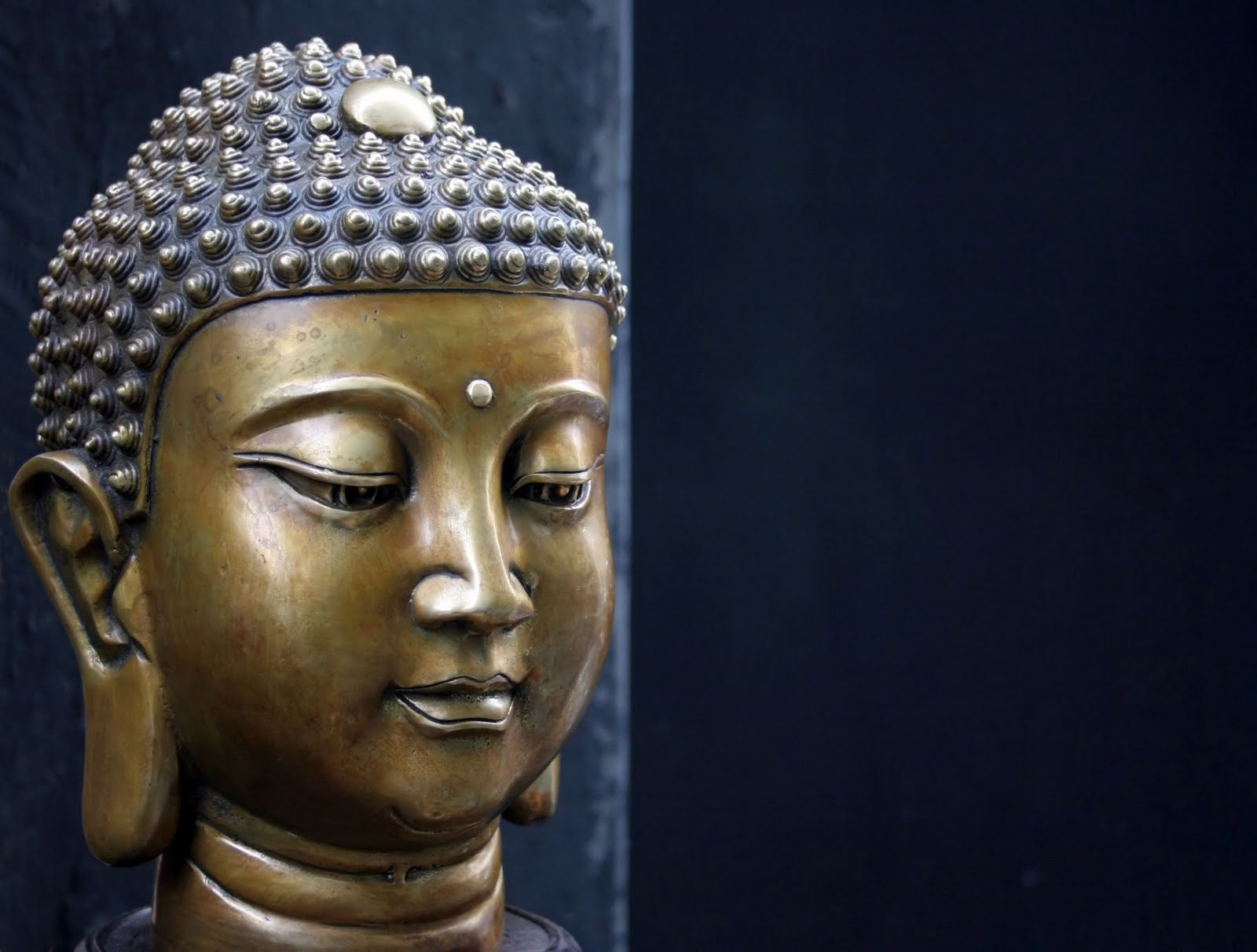 Buddha Quotes Online: Lord Buddha Face Statue HD