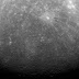 La prima immagine della sonda Messenger, in orbita attorno a Mercurio. Ne mancano «solo» altre 75 mila