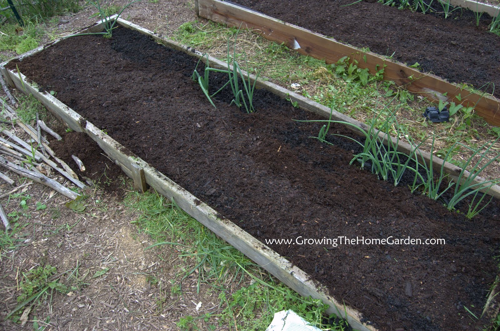 Filling Raised Beds with Layering Growing The Home Garden