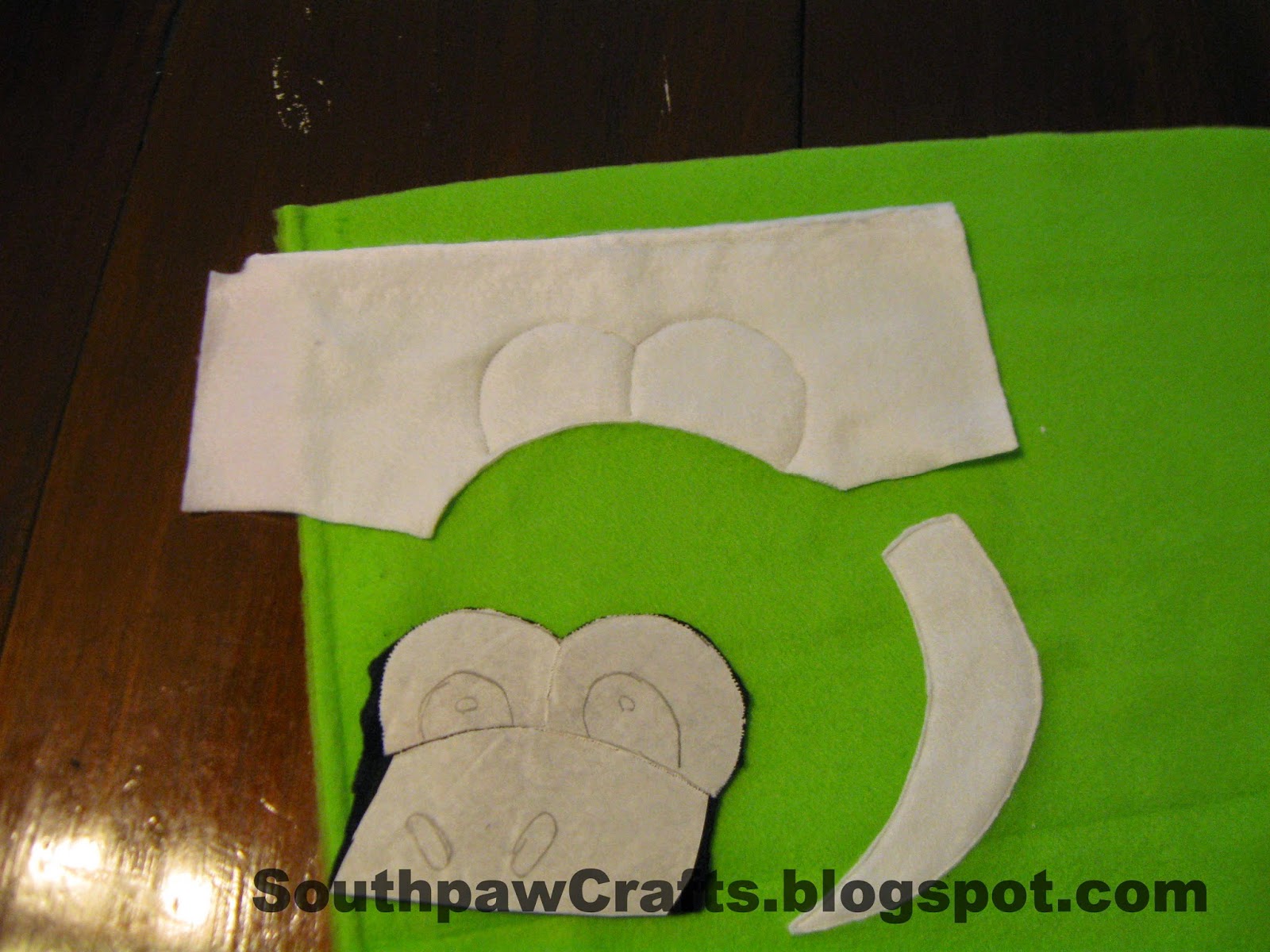 Southpaw Crafts Fleece on Fleece Applique Tutorial