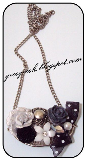 Black and White Necklace