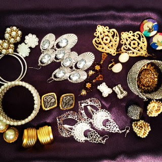 vintage jewelry, earrings, pearls, gold, silver