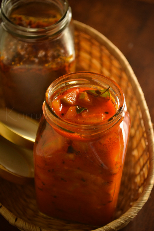 EASY MANGO PICKLE KERALA MANGO PICKLE MANGA ACHAR kurryleaves