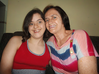 GRAZIELLY E MARIA NOGUEIRA