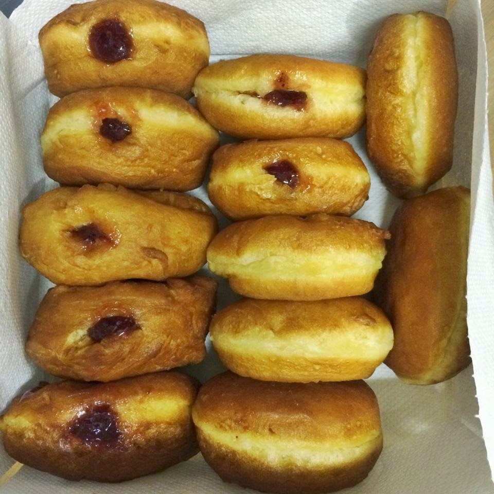 Siobhan Rogers Donuts and dyeing