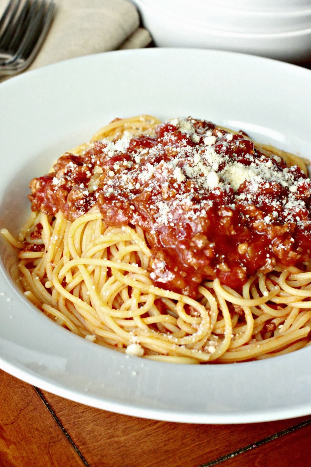 Larissa Another Day: Spaghetti Sauce {Slow Cooker Saturday}