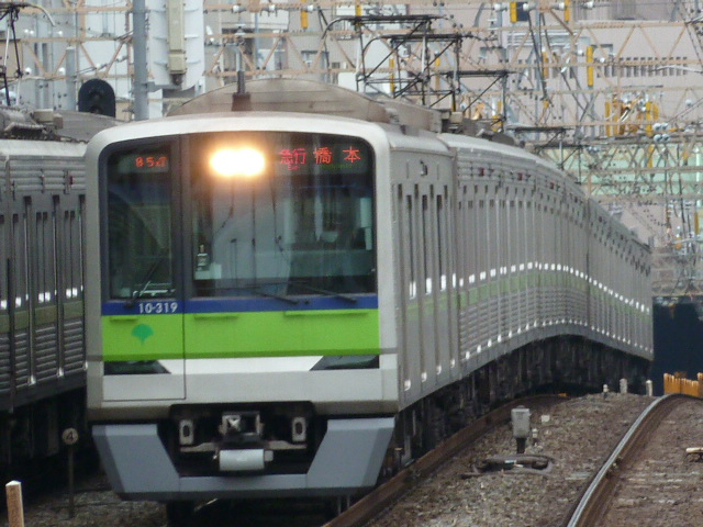 京王電鉄　急行　橋本行き8　都営10-300形