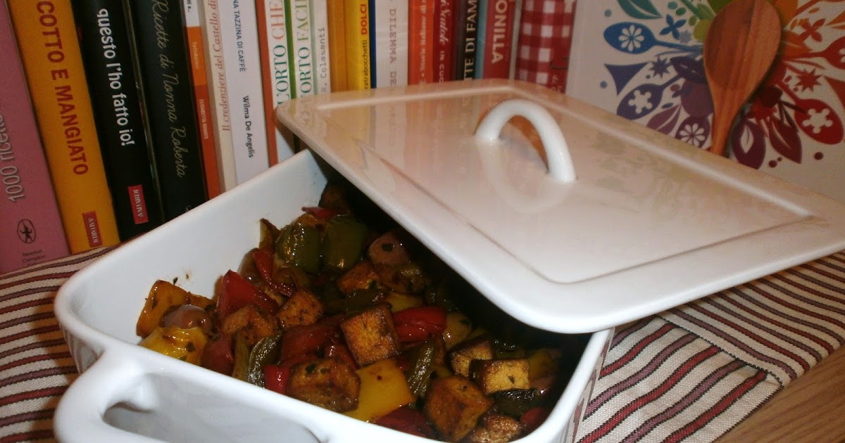 Sale e Pepe quanto basta Peperonata con olive e tofu