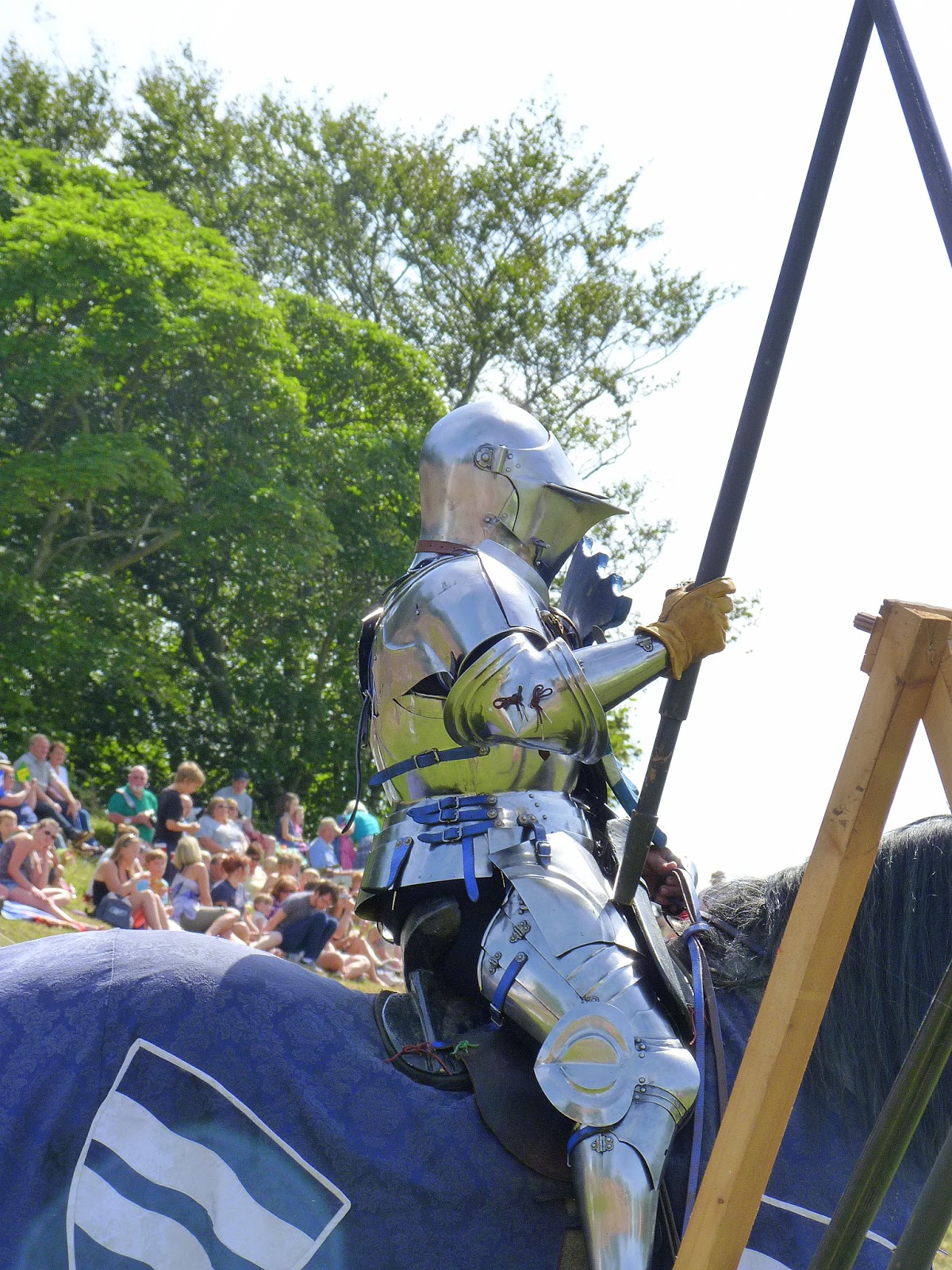 Birding For Pleasure Jousting At Carisbrooke Castle
