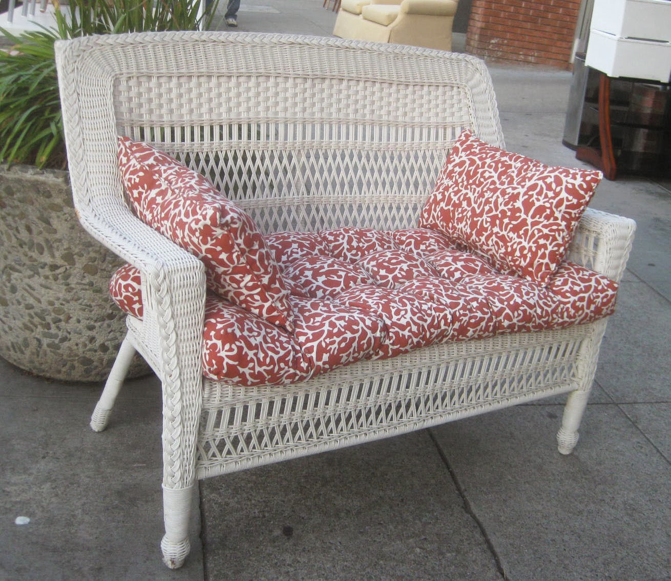 UHURU FURNITURE & COLLECTIBLES SOLD Wicker Settee 70