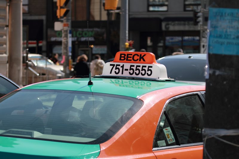 IMAGE: http://4.bp.blogspot.com/-flNOWpfU24g/TYUU9q6it2I/AAAAAAAAASo/yBAWwbt0Z2U/s1600/IMG_0974.jpg