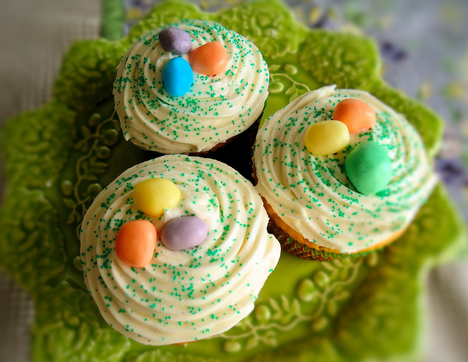 Veronika Eats Melted Ice Cream Cupcakes