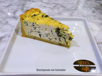 Seven Wonders Café: Torta de Espinafre (Coliseu Quente)