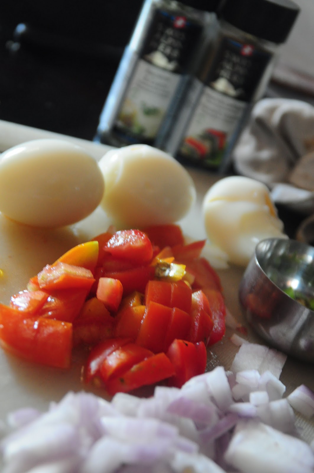 Deviled+eggs+indian+style