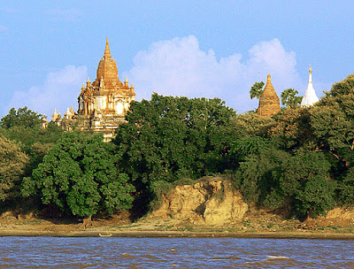 Ayeyarwady at Bagan