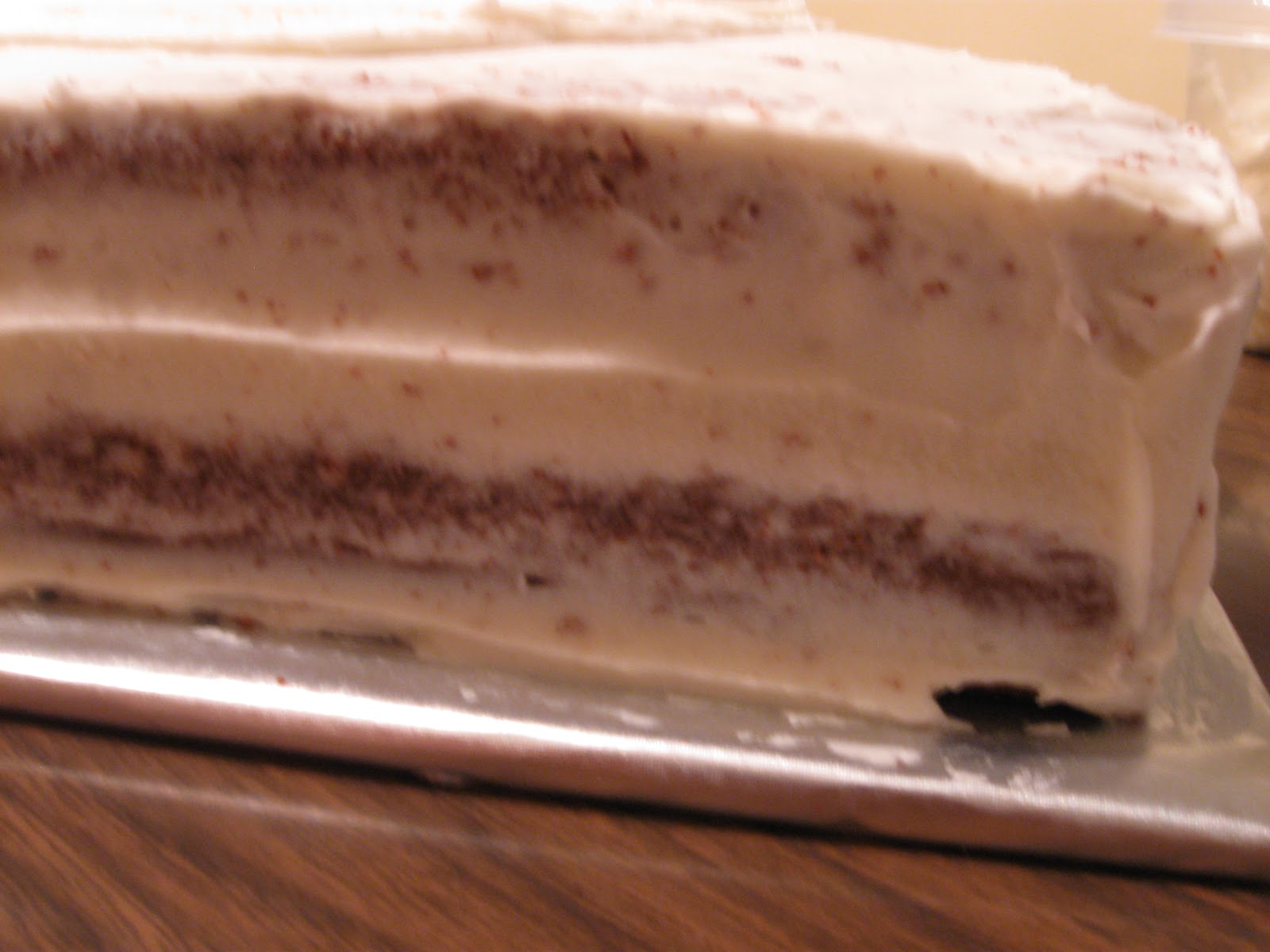 Cattapan's Cookies & Cakes How to Keep Cake Crumbs out of Your Icing