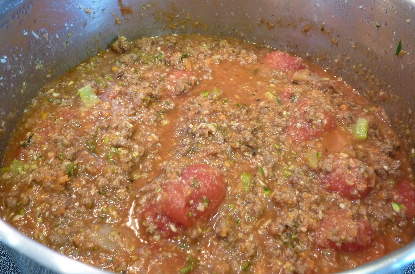 LIFE IS GOOD SPAGHETTI SAUCE WITH GROUND BEEF