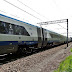 EU07-1505 z ED250-001 przejeżdża przez Jelonki