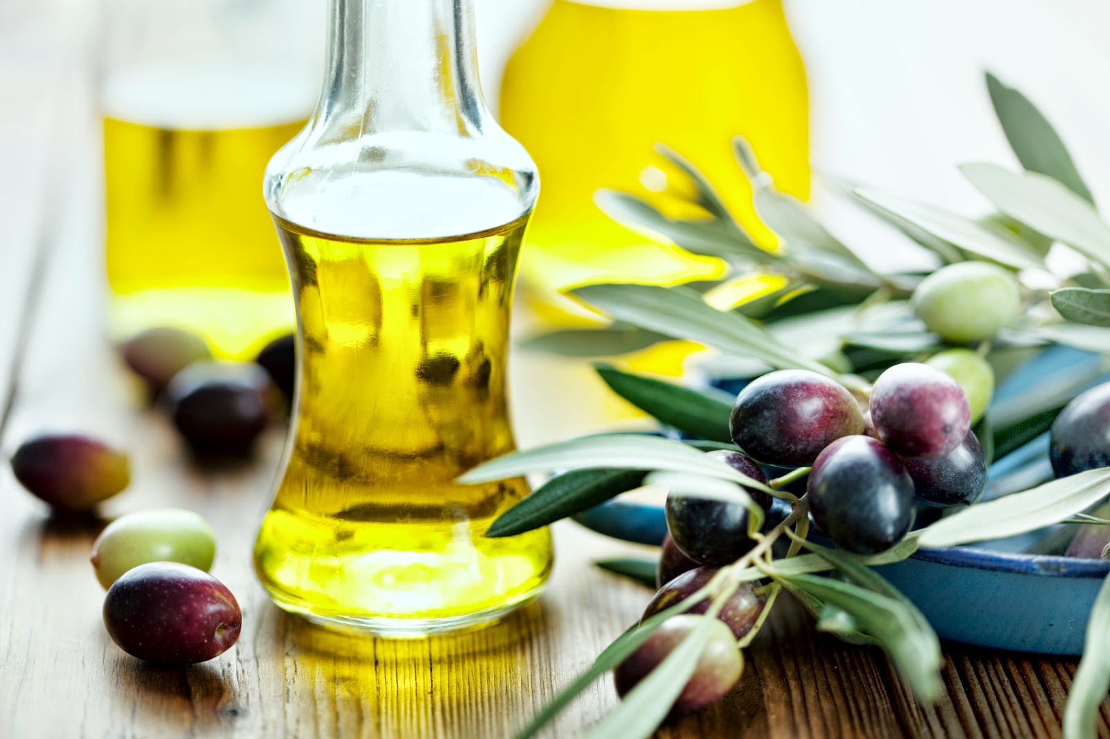 Olive Oil (Get It Into Your Diet)