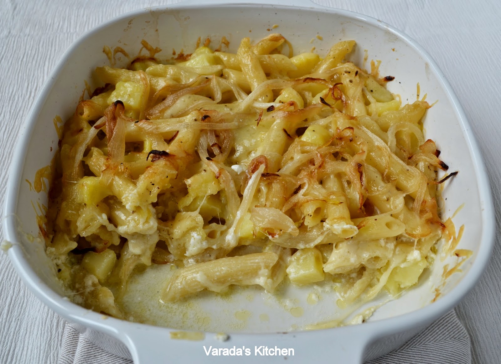 Varada's Kitchen Älplermagronen (Swiss Macaroni and Cheese)