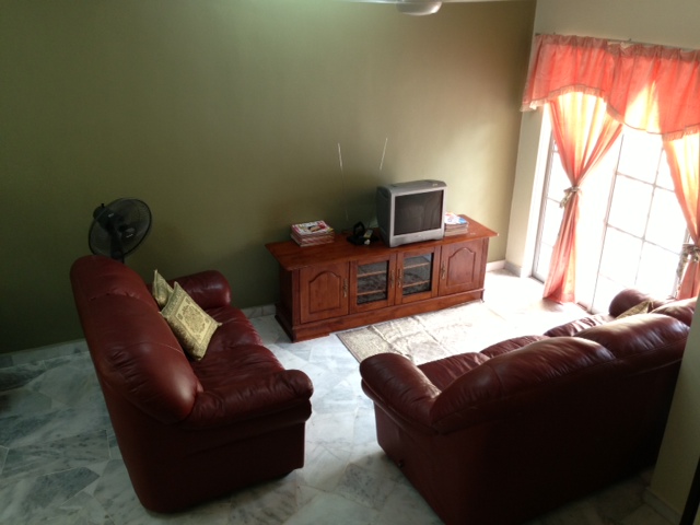 13 homestay shah alam seksyen Homestay Shah