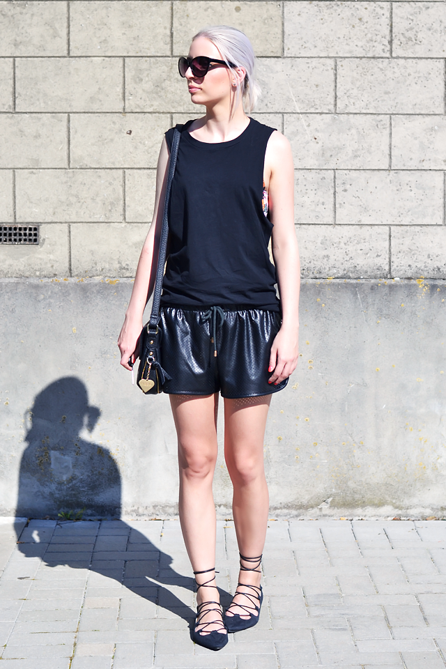 ootd, outfit, dropped armholes, top, black, h&m, river island, perforated, faux, leather shorts, mesh, marc b, bag, lace up flats, ebay, trends, summer, 2015
