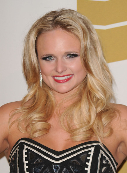 Miranda Lambert Hairstyles | Trendy Hairstyles 2014