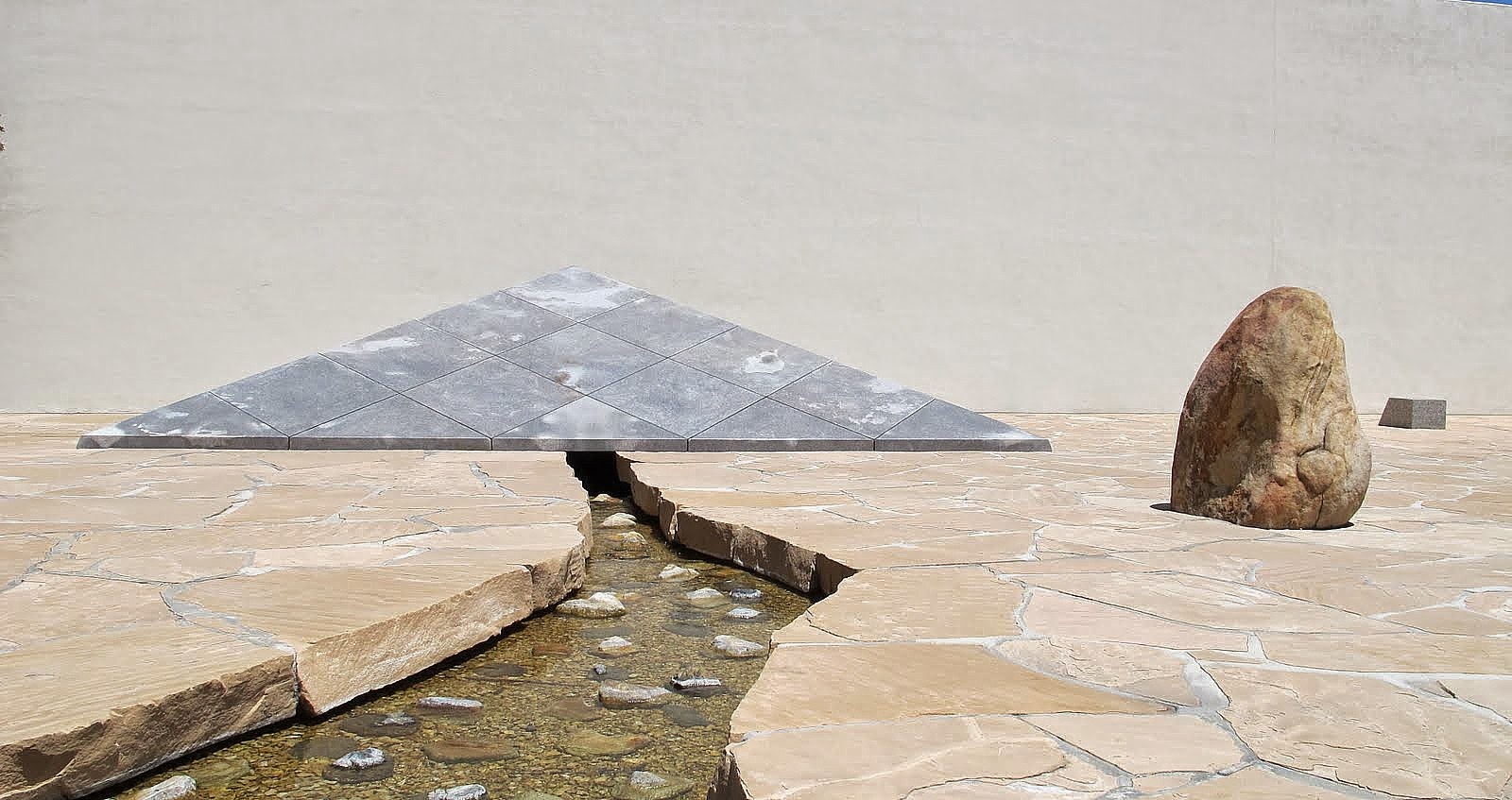 Art Now and Then: Isamu Noguchi for Isamu Noguchi Sculpture Garden
75tgx Art Now and Then: Isamu Noguchi for Isamu Noguchi Sculpture Garden
75tgx