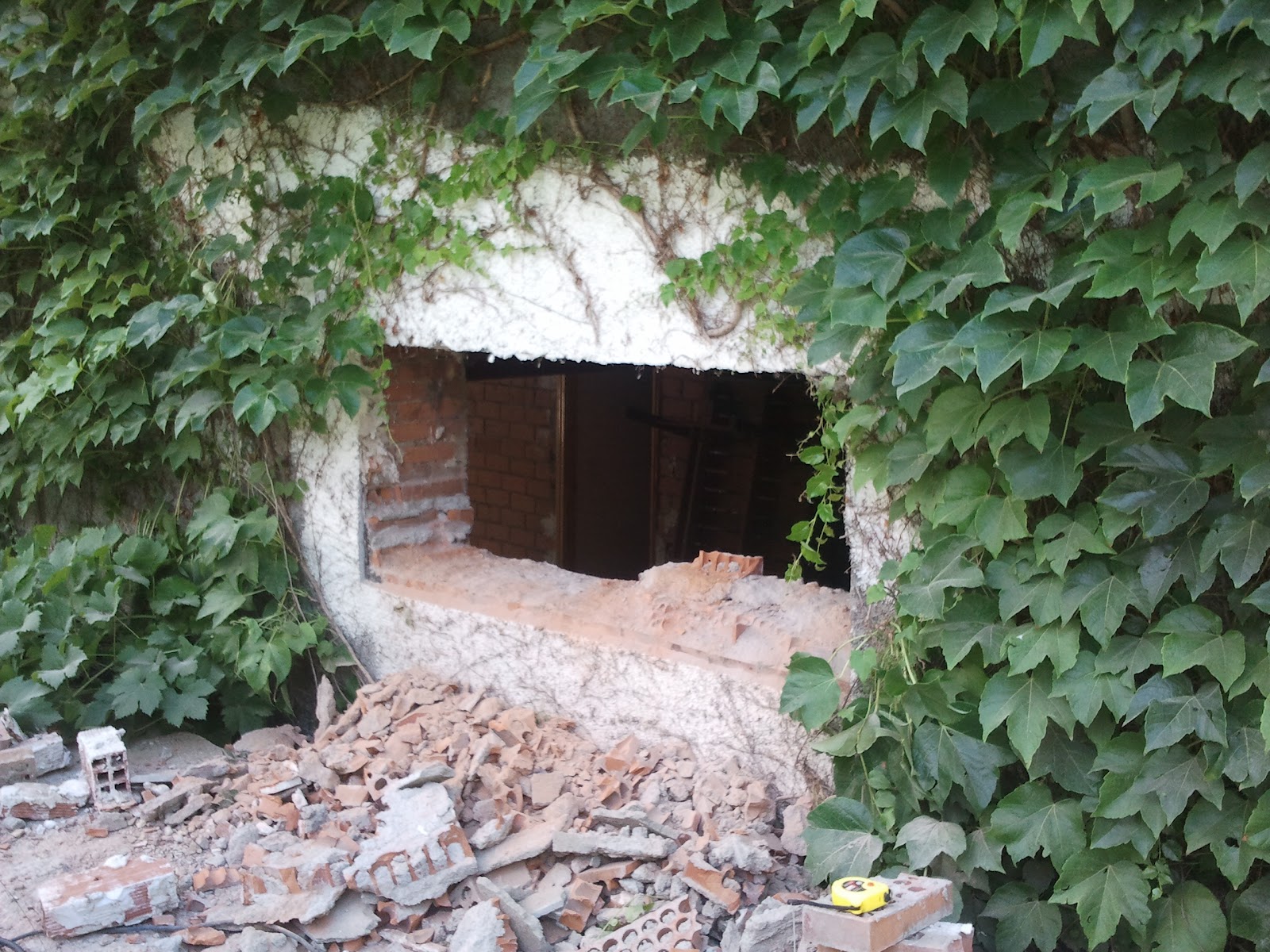 INSTALACION DE VENTANAS DE ALUMINIO SOTANO | REHABILITACIONES ALBERTO