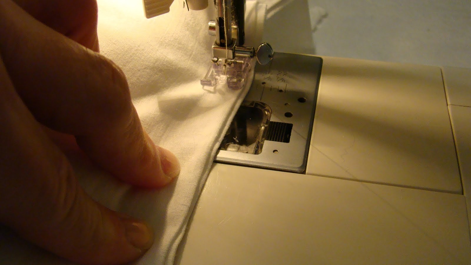 Mountain Home Tea towel and pillow case pillow tutorial