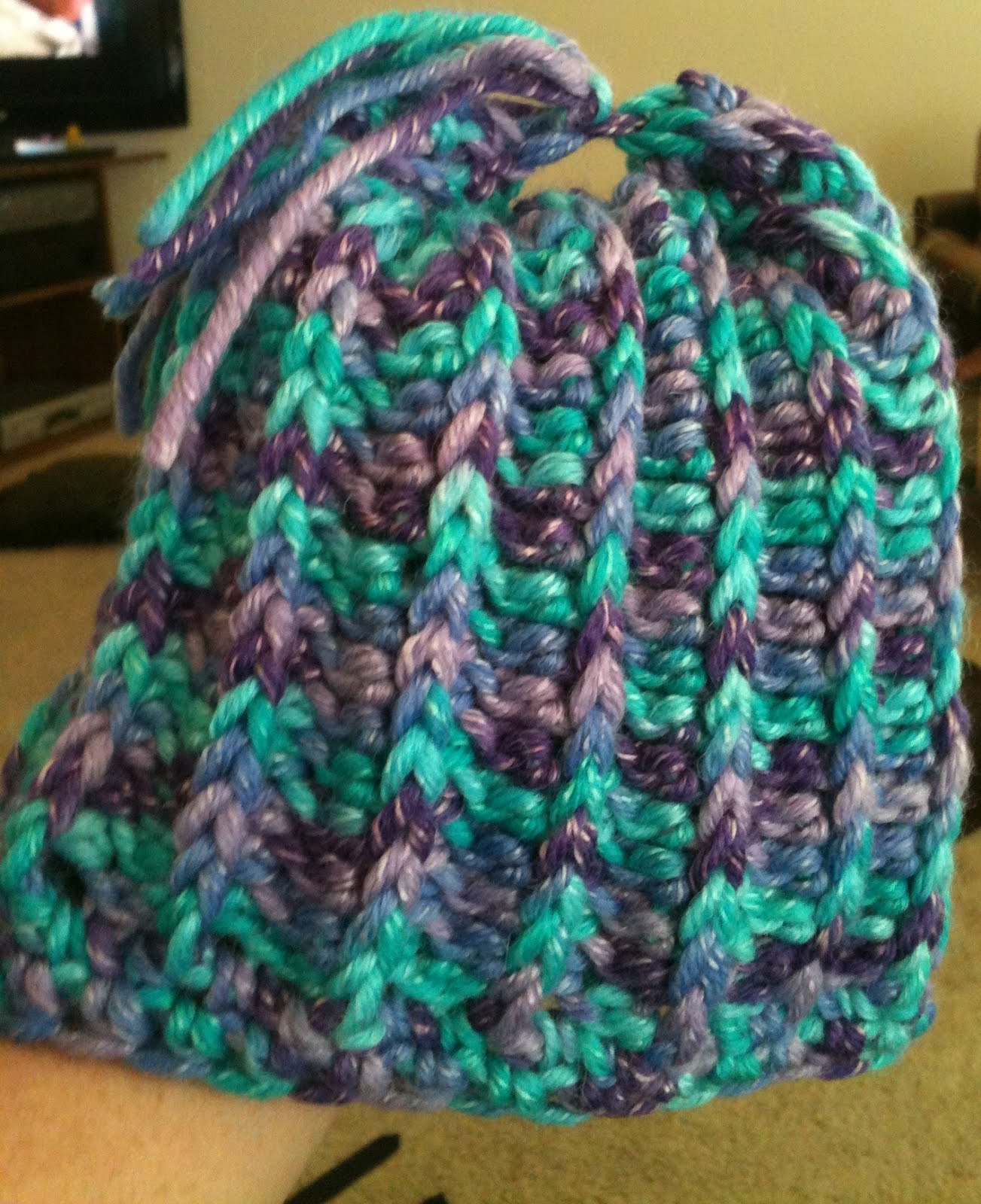 Bizzy Crochet: Lazy Girls Minimalist Hat- Crochet Pattern
