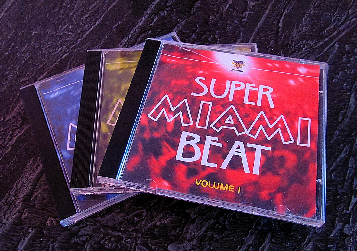 COLEÇÃO SUPER MIAMI BEAT